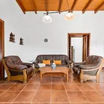 Petit La Geria Lanzarote Tías